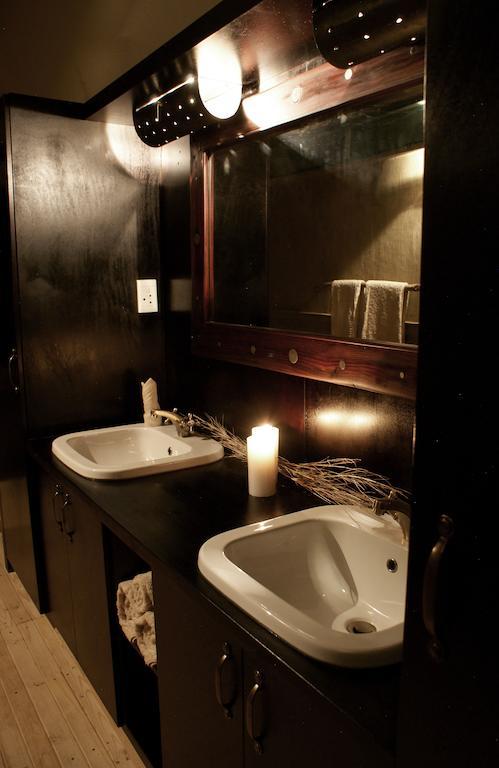 Moon Mountain Lodge Constantia 객실 사진